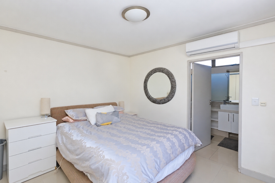 3 Bedroom Property for Sale in Claremont Upper Western Cape